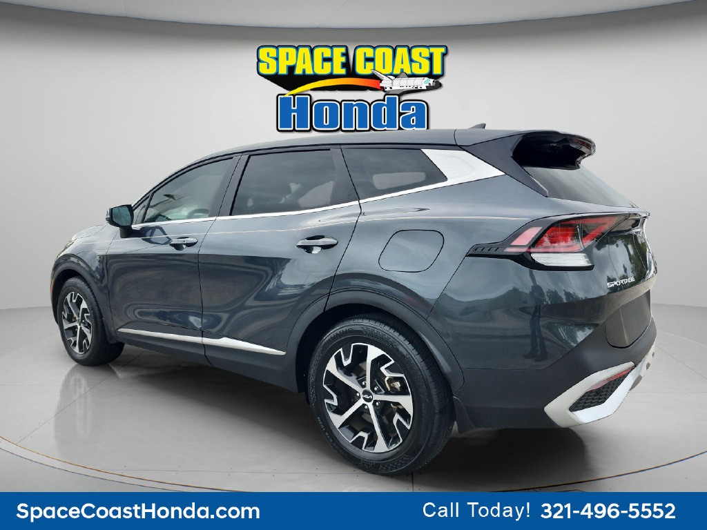 Used 2025 Kia Sportage EX FWD image 5