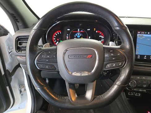 Used 2024 Dodge Durango GT RWD image 17