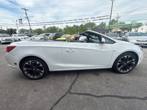 Used 2019 Buick Cascada Premium FWD image 3