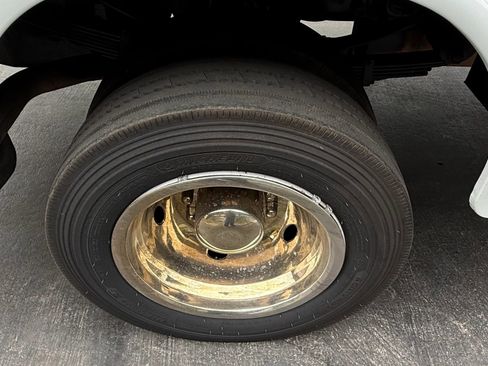 Used 2017 Ford F450 XL w/ Power Equipment Group image 15