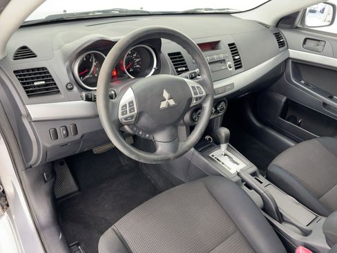 Used 2011 Mitsubishi Lancer ES image 4