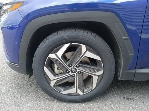 Used 2022 Hyundai Tucson Limited w/ Cargo Package FWD image 10