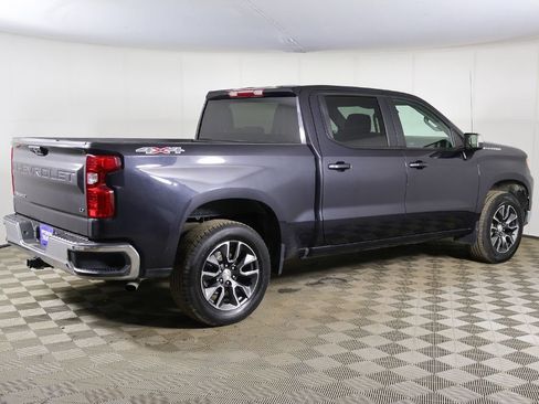 Used 2023 Chevrolet Silverado 1500 LT AWD/4WD image 10