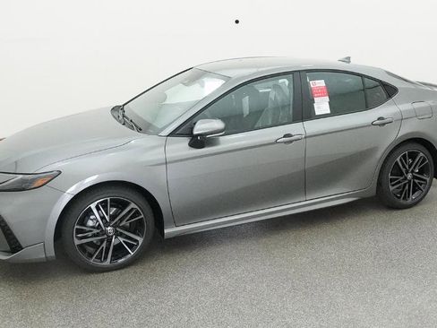 New 2026 Toyota Camry XSE FWD image 5