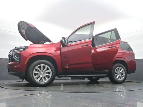 Used 2025 Chevrolet Tahoe Premier image 30