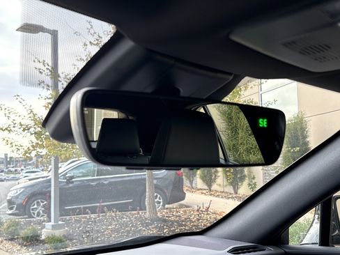 Used 2021 Lexus UX 250h w/ Premium Package image 27