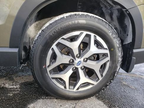 Certified 2023 Subaru Forester Premium image 20