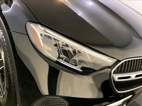 Certified 2026 Mercedes-Benz GLC 300 4MATIC image 27