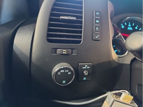 Used 2013 GMC Sierra 1500 SLE w/ Power Tech Package image 29