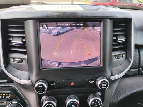 Used 2019 RAM 1500 Big Horn AWD/4WD image 18