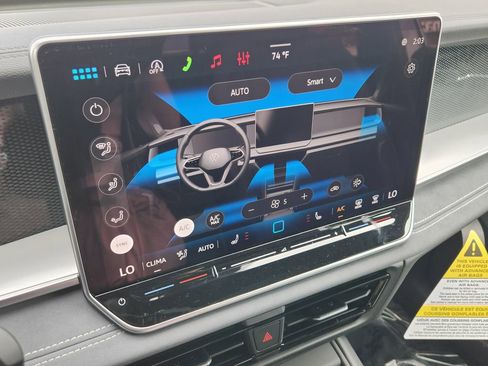 New 2026 Volkswagen Tiguan SE R-Line AWD/4WD image 10