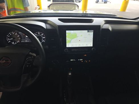 Used 2023 Nissan Frontier PRO-4X w/ Pro-4X Premium Package image 12