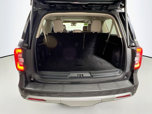 Used 2024 Ford Expedition Max Limited image 34