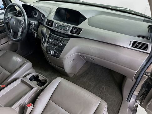 Used 2013 Honda Odyssey Touring image 36