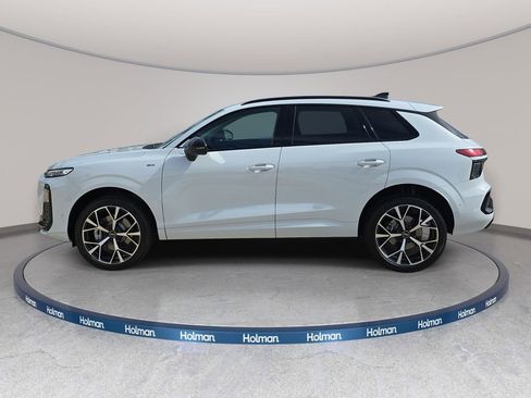 New 2026 Audi Q3 quattro 2.0T AWD/4WD image 8