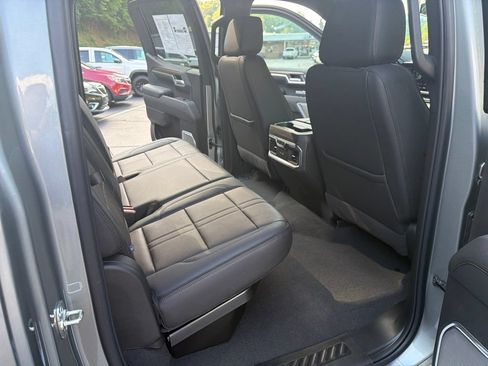 Certified 2026 Chevrolet Silverado 1500 High Country AWD/4WD image 14