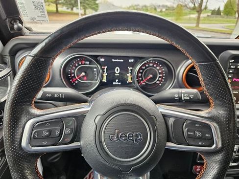 Used 2022 Jeep Gladiator Mojave w/ LED Lighting Group AWD/4WD image 22