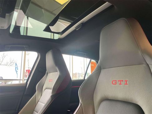 New 2025 Volkswagen GTI SE image 20