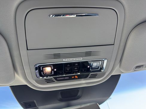 Used 2025 Lincoln Aviator Reserve w/ Equipment Group 201A image 23