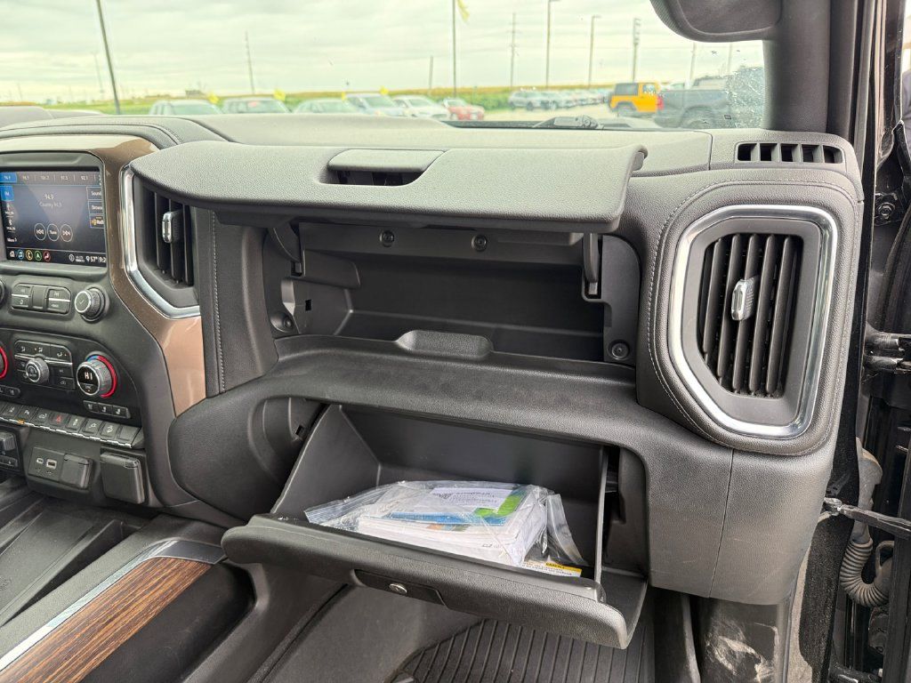 Used 2020 Chevrolet Silverado 3500 High Country w/ Technology Package AWD/4WD image 48