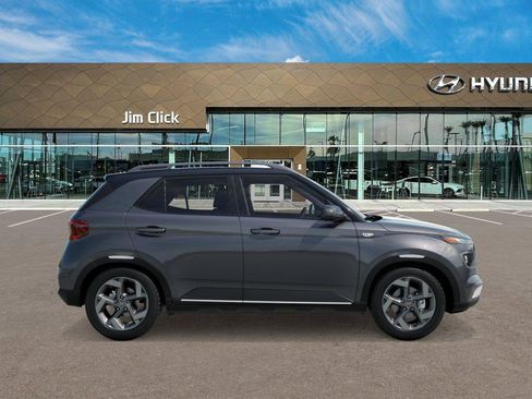 New 2026 Hyundai Venue SEL FWD image 7
