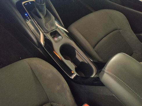Used 2021 Toyota Corolla SE FWD image 26