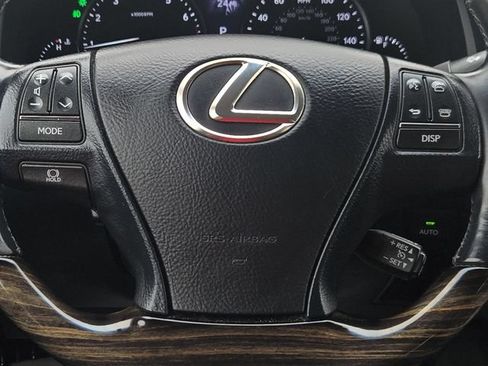 Used 2015 Lexus LS 460 AWD w/ Comfort Package image 25