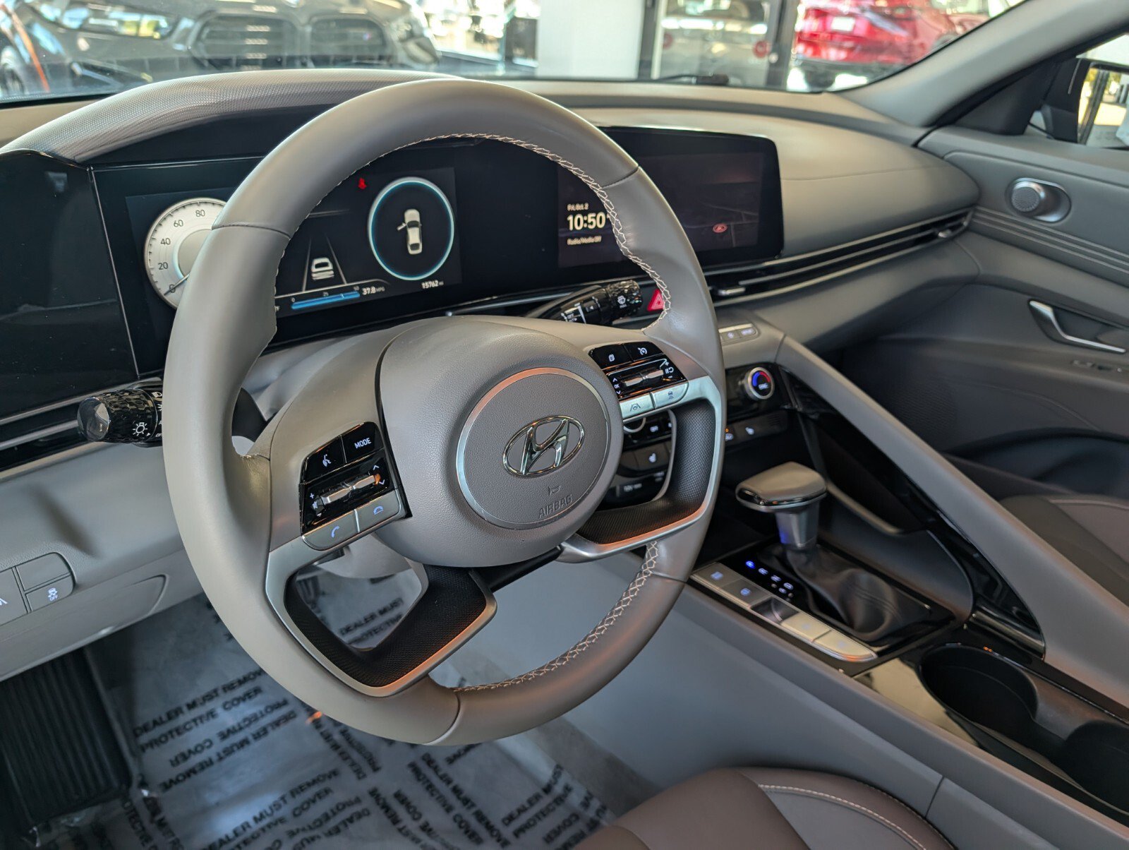 Used 2023 Hyundai Elantra SEL w/ Convenience Package FWD image 14
