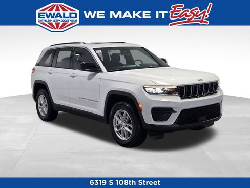 New 2026 Jeep Grand Cherokee Laredo X AWD/4WD image 1