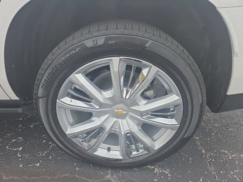 Used 2023 Chevrolet Tahoe High Country AWD/4WD image 18