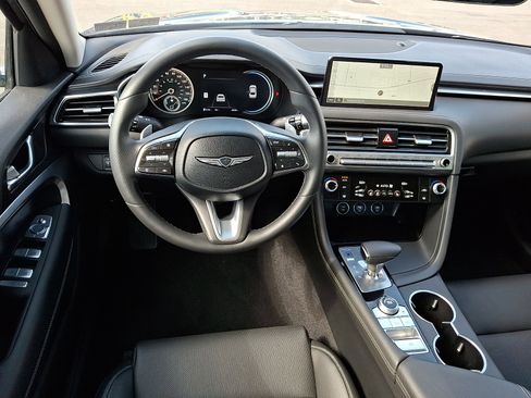 Certified 2026 Genesis G70 2.5T AWD/4WD image 11