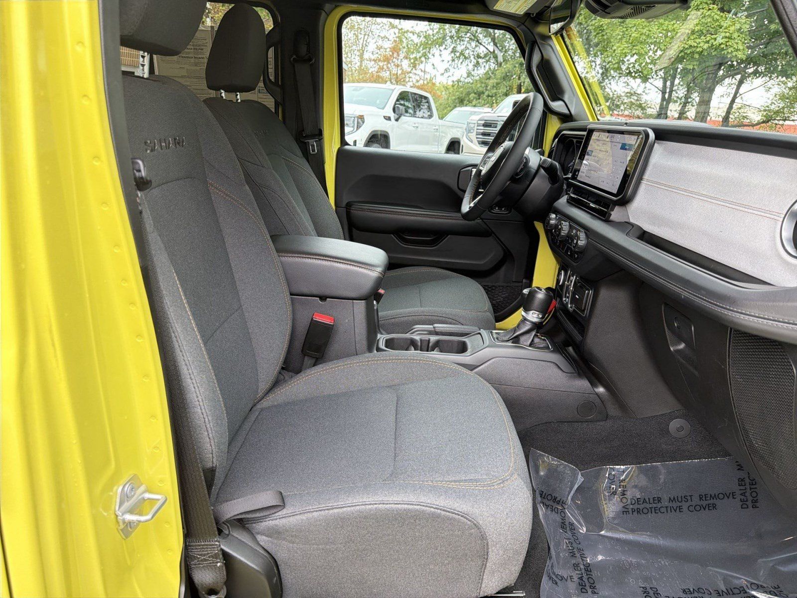Used 2024 Jeep Wrangler Unlimited Sahara AWD/4WD image 23