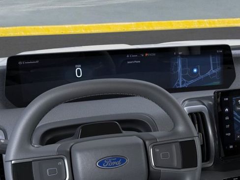 New 2025 Ford Expedition Active image 25