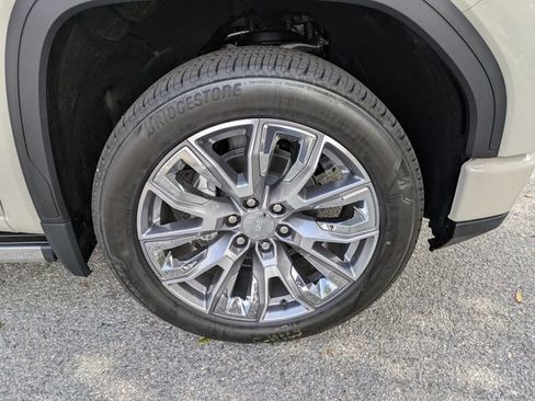 New 2026 GMC Sierra 1500 Denali image 13