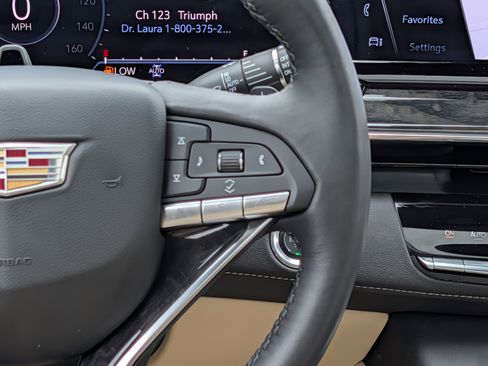 Used 2024 Cadillac Escalade Premium Luxury w/ LPO, Floor Liner Package AWD/4WD image 22