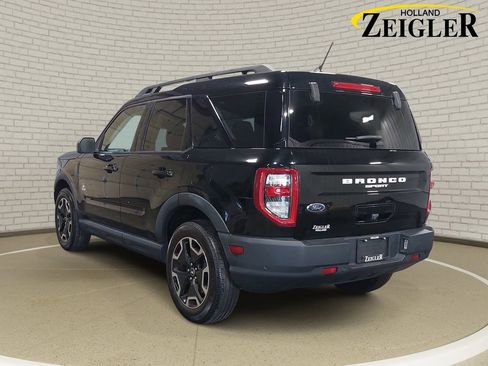 Used 2023 Ford Bronco Sport Outer Banks AWD/4WD image 7
