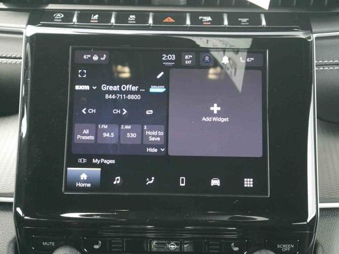 Certified 2025 Jeep Grand Cherokee Altitude AWD/4WD image 6