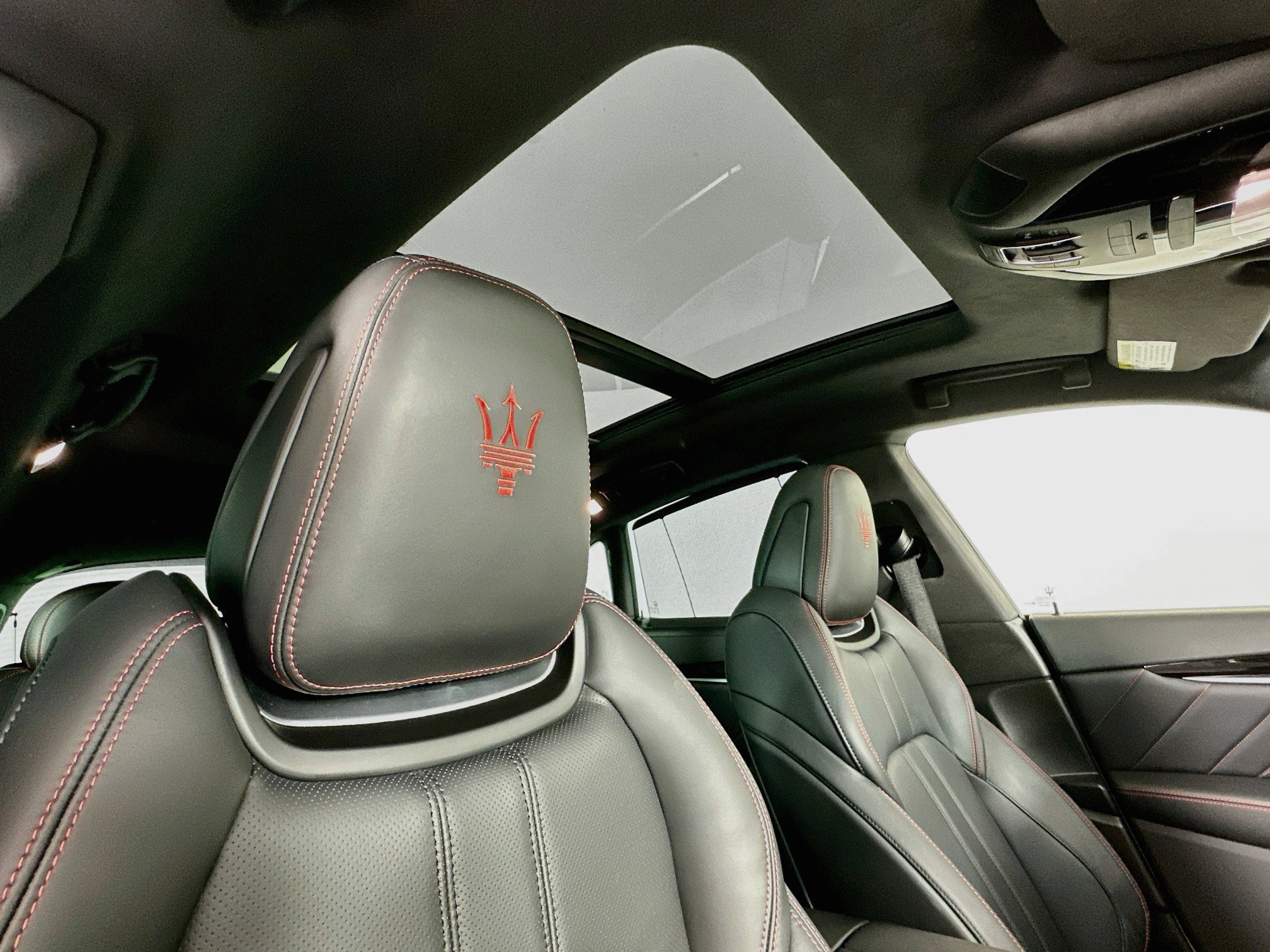 Used 2024 Maserati Levante Modena Ultima AWD/4WD image 21