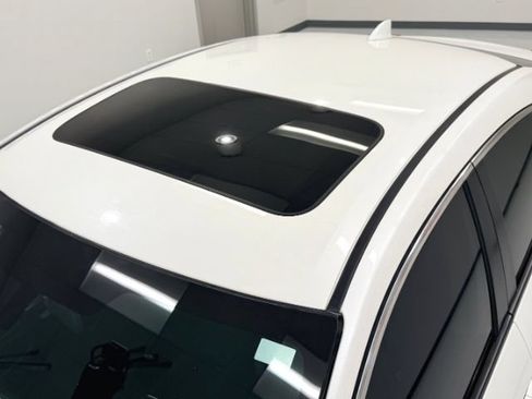 Used 2018 Honda Civic EX image 16