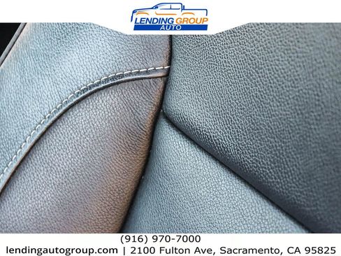 Used 2016 Chevrolet Suburban LT image 24