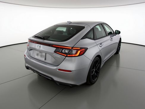 Used 2025 Honda Civic Sport image 9