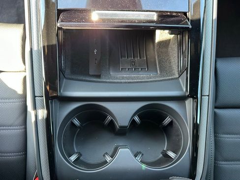 Used 2026 Porsche Panamera RWD image 26