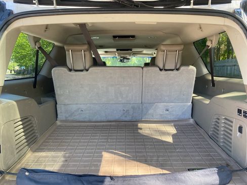 Used 2020 Chevrolet Suburban Premier AWD/4WD image 26