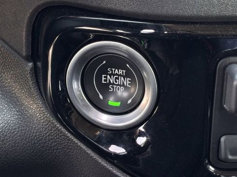 Used 2024 Chevrolet Silverado 1500 LT Trail Boss w/ LT Trail Boss Premium Package image 21