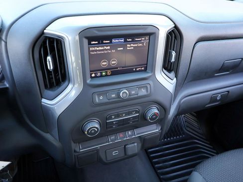 Used 2020 Chevrolet Silverado 1500 Custom w/ Custom Value Package image 45