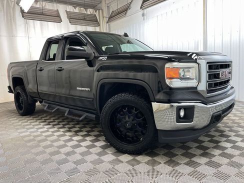 Used 2015 GMC Sierra 1500 SLE w/ SLE Value Package AWD/4WD image 43