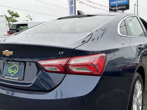 Used 2021 Chevrolet Malibu LT FWD image 6