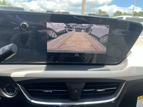 New 2026 Buick Encore GX Preferred w/ Comfort Package FWD image 20