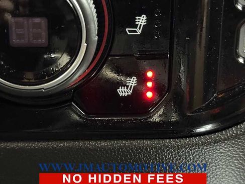 Used 2023 Chevrolet Silverado 1500 High Country w/ High Country Premium Package image 40