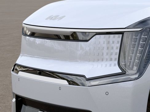 New 2026 Kia EV9 Land AWD/4WD image 13